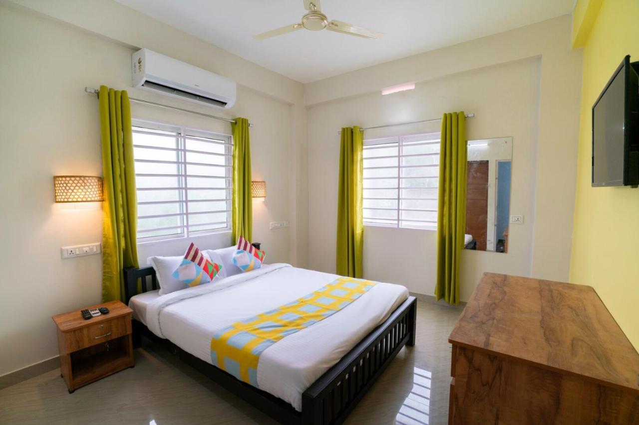 Dreamz Airport Residency Cochin Hotel Nedumbassery Bagian luar foto