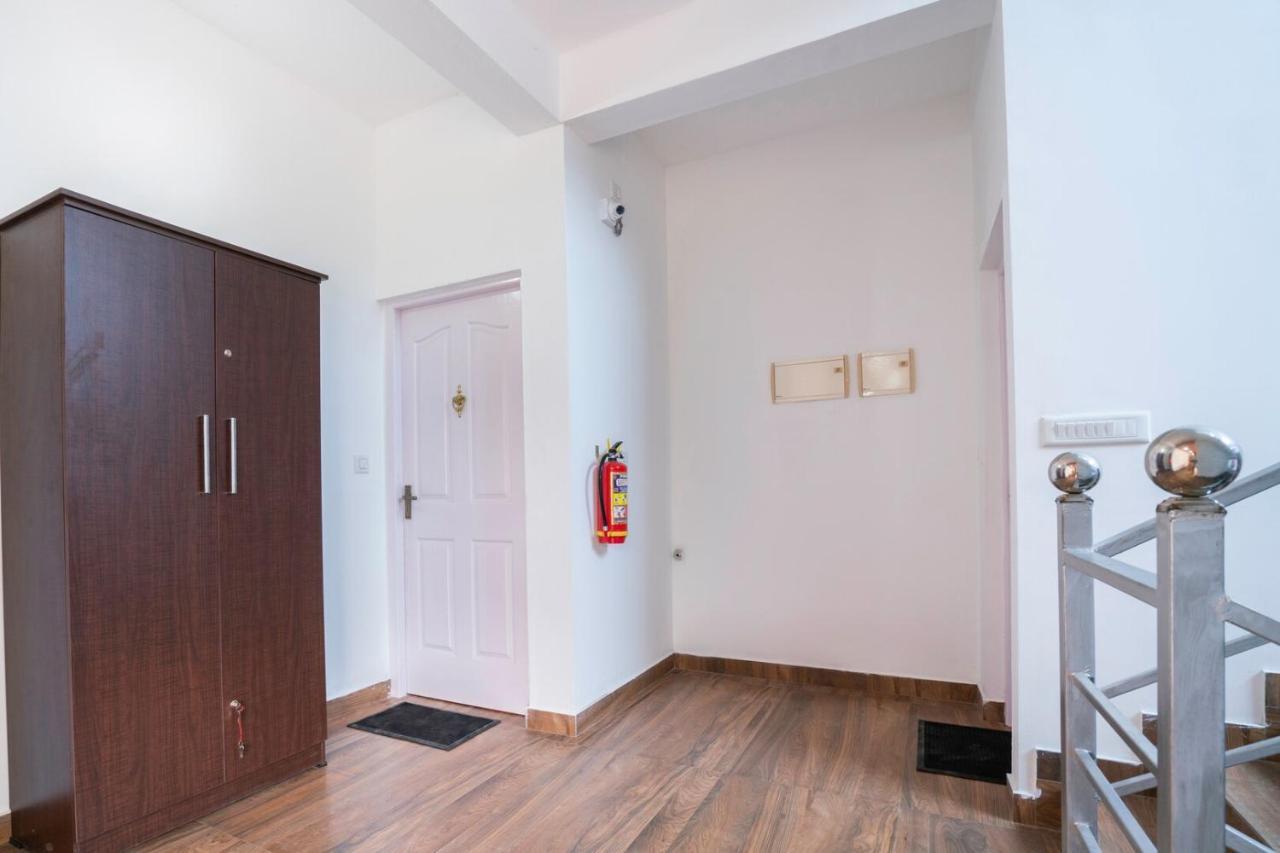 Dreamz Airport Residency Cochin Hotel Nedumbassery Bagian luar foto